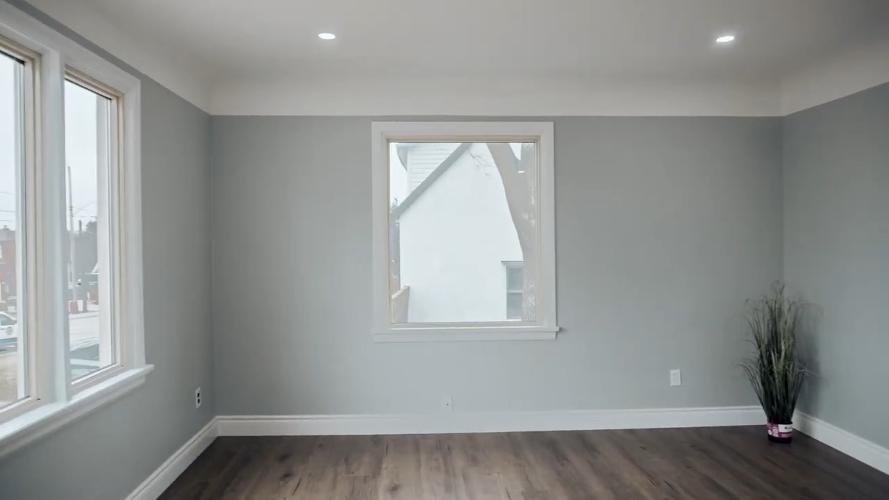 Renovation and contracting work on an Ontario home